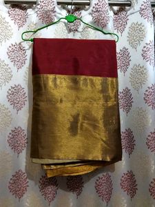 Elegant Maroon Traditional Saree♥️