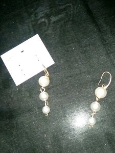 Cute Pearl Earrings