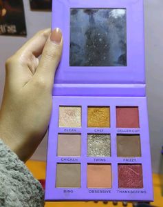 Makeup Revolution × FRIENDS Eyeshadow Palette!