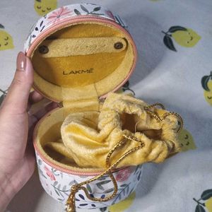 Floral Pouch