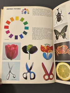 Children&#39;s Treasury of Knowledge Set