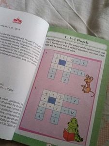 100 Maths Puzzles Book
