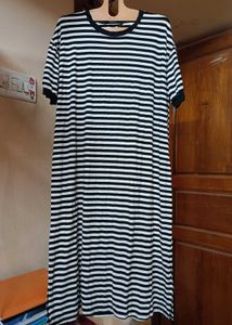 STRIPED T-SHIRT DRESS