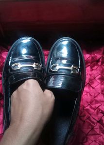 Chunky Sloe Black Loafers
