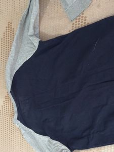 Levi&#39;s Graphic Tee