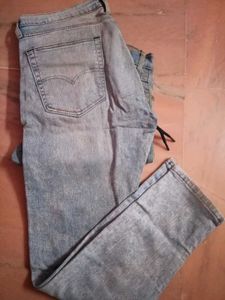 2 Levi&#39;s Jeans For Men