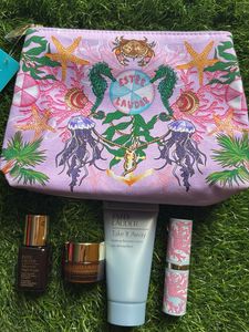 Estee Lauder Skin are Kit With Pouch