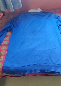 Used Full Sleeve In Good Condition