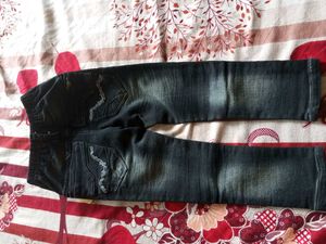 kids torn jeans