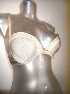 🎁Buy 2, Get 2 Free🎁Striped Padded Bra 32 C