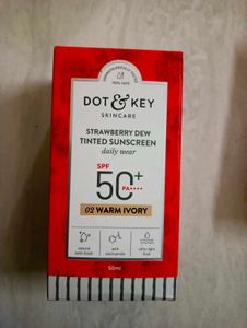 Dot & Key Sunscreen SPF 50