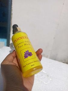 Kashmiri Saffron Face Wash