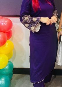 purple embroidered kurta with trousers💜💜