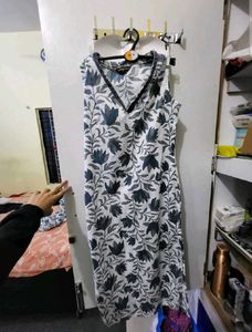 V Neck Kurta Pant Set