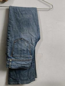 Uniqlo Low-Rise Bootcut Light Blue Jeans
