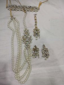 Crystal &amp; Pearl Choker
