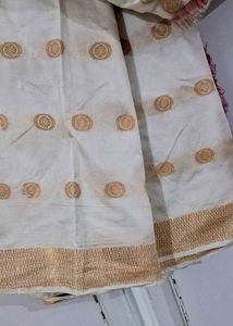 Beautiful Red White 🤍 Saree