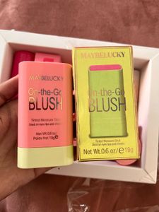 8 Product Makeup Lipstick Blush Combo