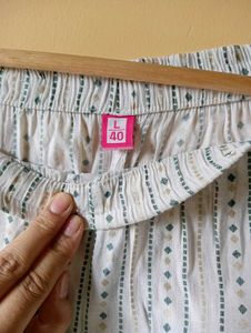 Pack Of 4 Pants XL Size