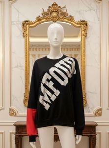 Tiger Graphic Print Sweatshirt