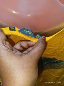 Xxl Avaasa Yellow Printed Kurta