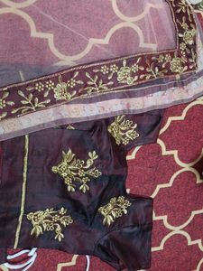 Lehanga Choli With Chunri