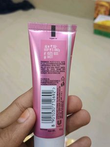 Skincare Bundle: Vaseline, Pond&#39;s &amp; More