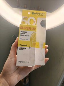 Garnier Super UV Invisible Serum Sunscreen