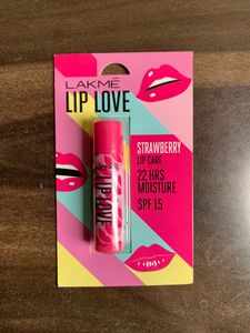 Lakme  Lip Love, Strawberry