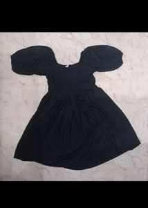 black mini dress