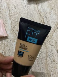 Maybelline Fit Me Foundation