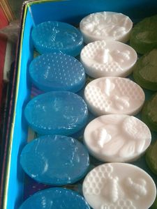 10 Organic Fruit Soaps @Rs500