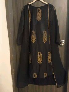 Elegant Black & Gold Paisley Dress