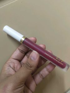 MyGlamm Liquid Matte Lipstick