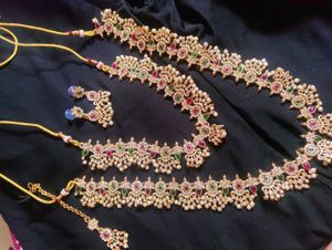 Elegant Indian Jewelry Set