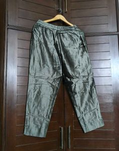 Green Printed Chanderi Silk Embroidered Kurta Set