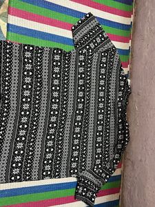 Patterned Short Sleeve Tee