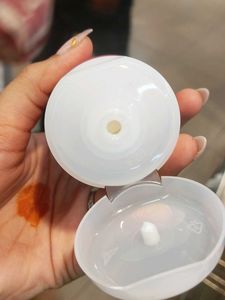 Pond&#39;s Bright Beauty Facewash