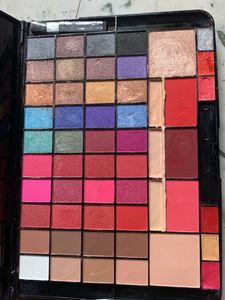 Eyeshadow Palette