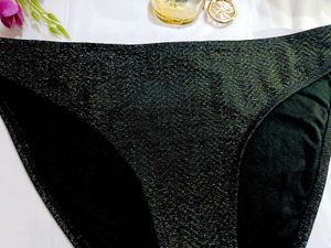 🇬🇧💫Black Golden Shimmering Penty