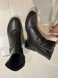 Roadster High-Top Buckle Boots