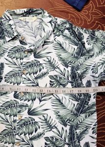 H&amp;M green Print Shirt