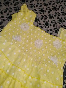 Cute Yellow Polka Dot Top