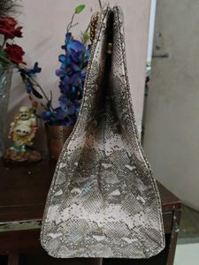 Sabyasachi Tote bag