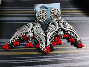 Set Of 2 Metal Earings