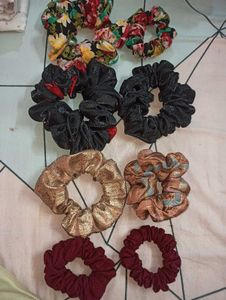 Scrunchie Set - Hair Accessories