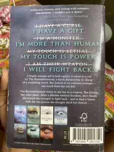 Thahereh Mafi Shatter Me series novel