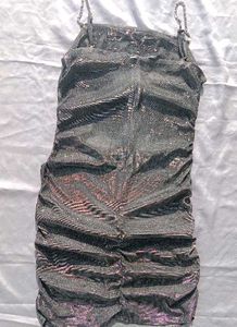 (Urbanic)Glittery Rhinstone Chain Ruched Dress
