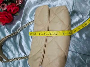 H&amp;M Quilted Chain Shoulder Bag