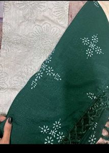 Printed Saree With Embroidery Work Blouse